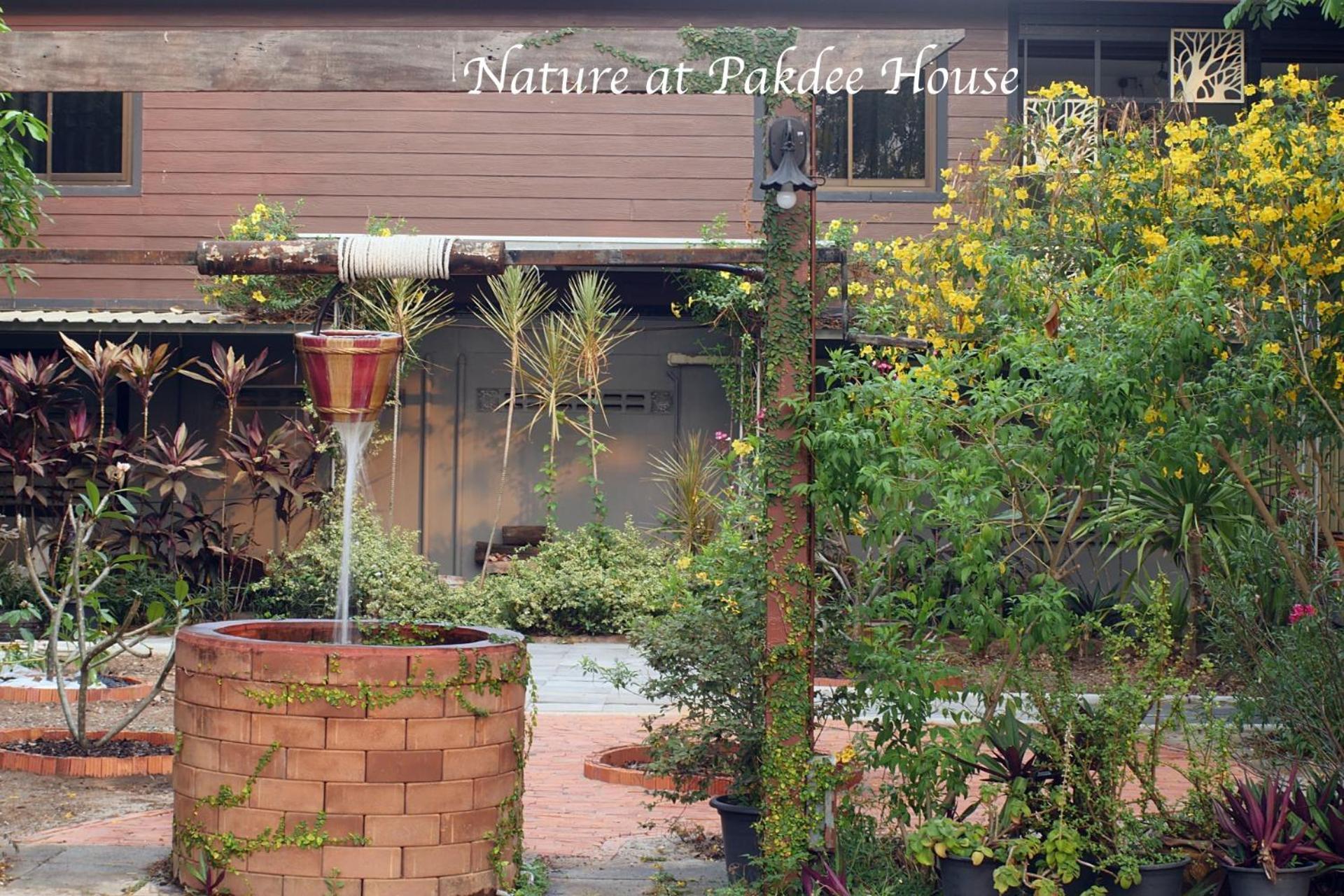 Pakdee House Hotel Udonthani Kültér fotó